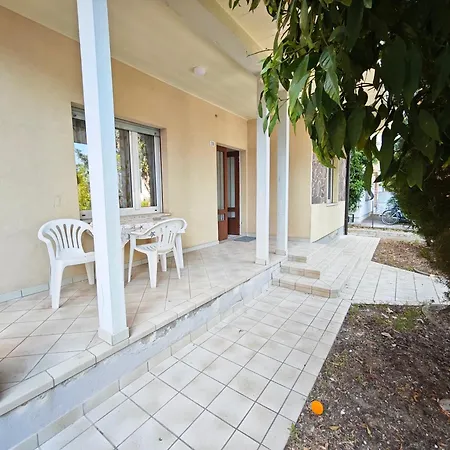 Lucrezia Apartment *